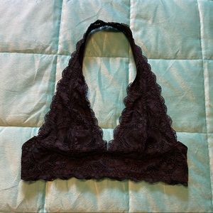 Galloon Lace Halter Bralatte